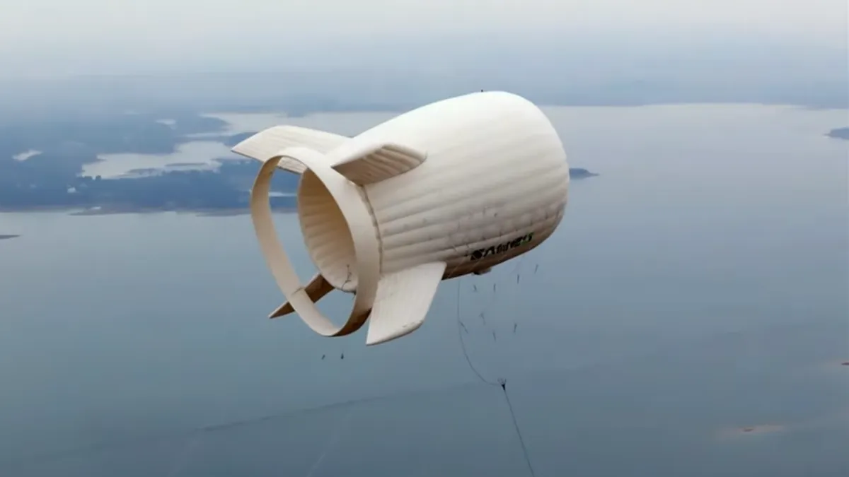 Googleも断念した「空飛ぶ発電機」、中国が実用化。コスト1/10・設置8時間の衝撃